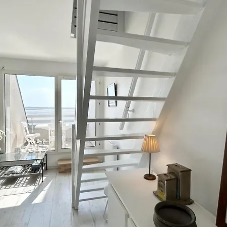 Cote Baie Apartment *